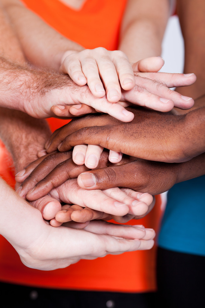groupe multiracial mains ensemble
 - Photo, image