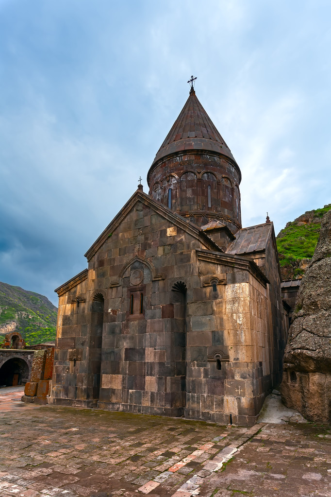 Templo cristão GEGHARD mosteiro (Armênia
) - Foto, Imagem