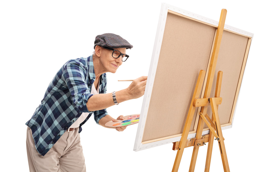 Pintura de pintor senior sobre un lienzo
  - Foto, imagen