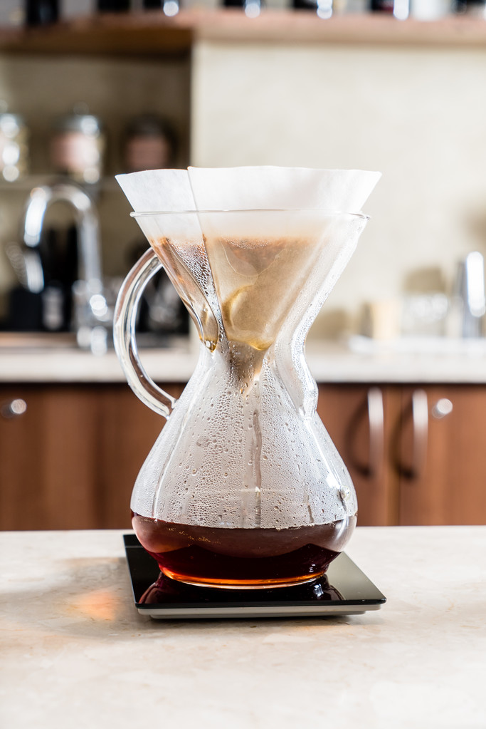 café dip brew en una jarra
 - Foto, imagen