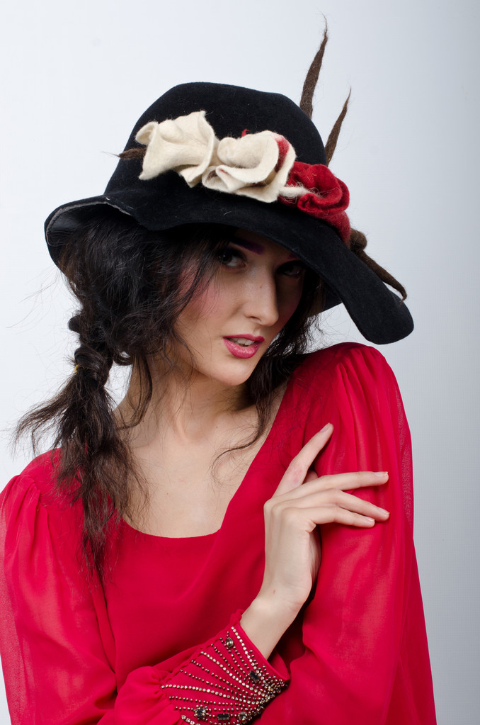 menina em chapéu de pirata
 - Foto, Imagem