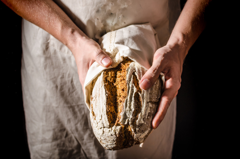 Pane fatto in casa pasta madre rustica
 - Foto, immagini