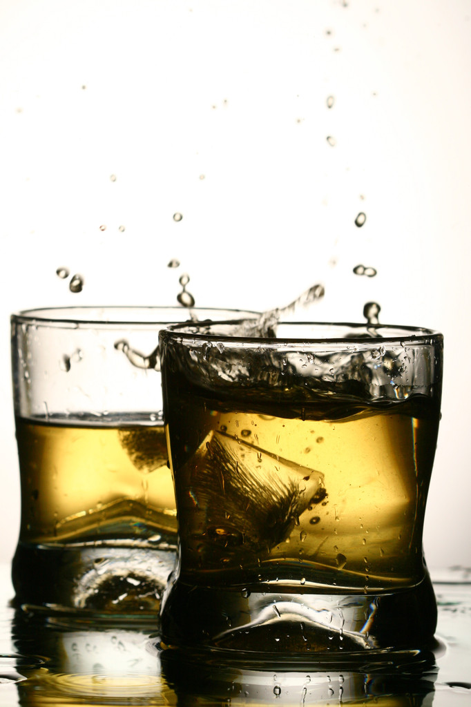 Salpicadura de whisky
 - Foto, imagen
