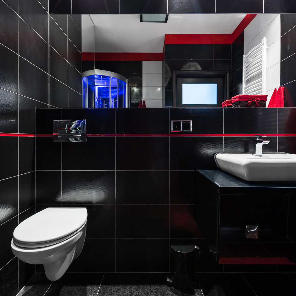 Elegantes azulejos pretos no banheiro
 - Foto, Imagem