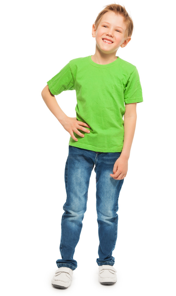  ξανθό αγόρι στο πράσινο t-shirt - Φωτογραφία, εικόνα