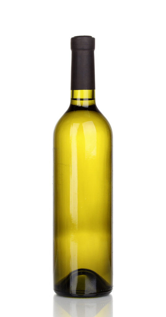 Pullo hienoa viiniä eristetty valkoisella
 - Valokuva, kuva