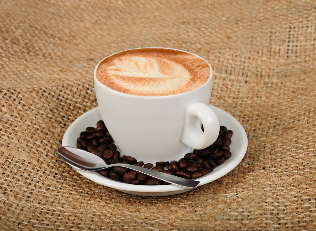 Cappuccino aux grains de café
 - Photo, image