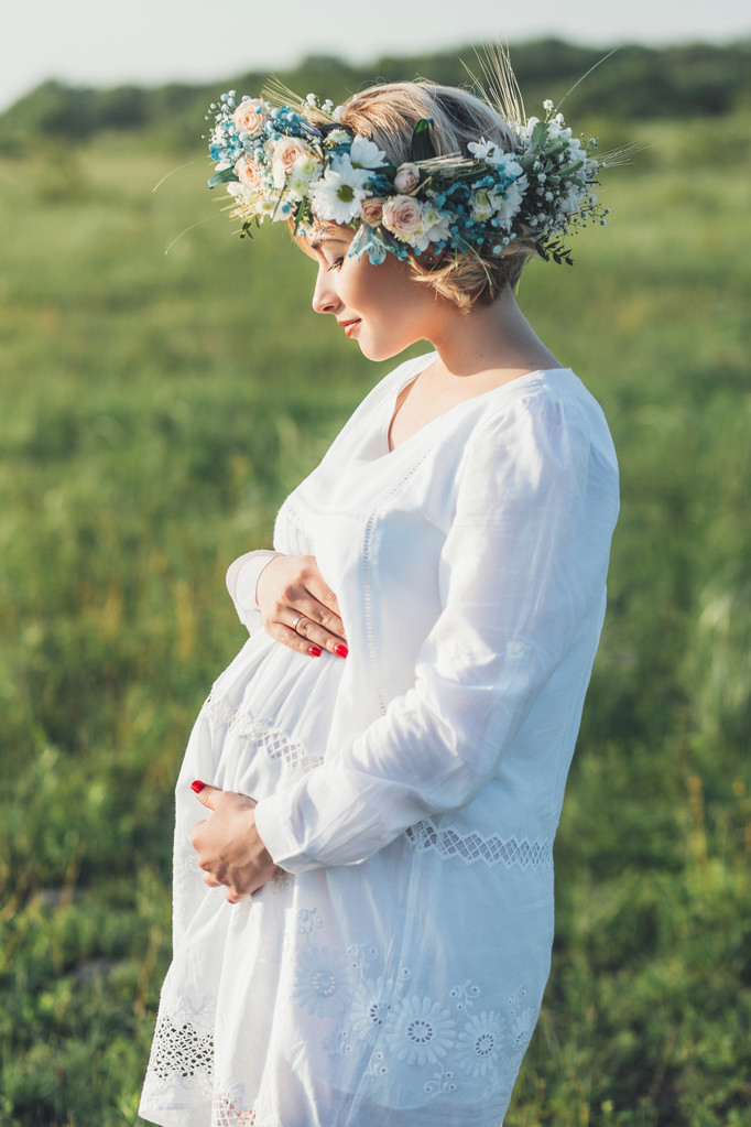  красивая беременная девушка
 - Фото, изображение