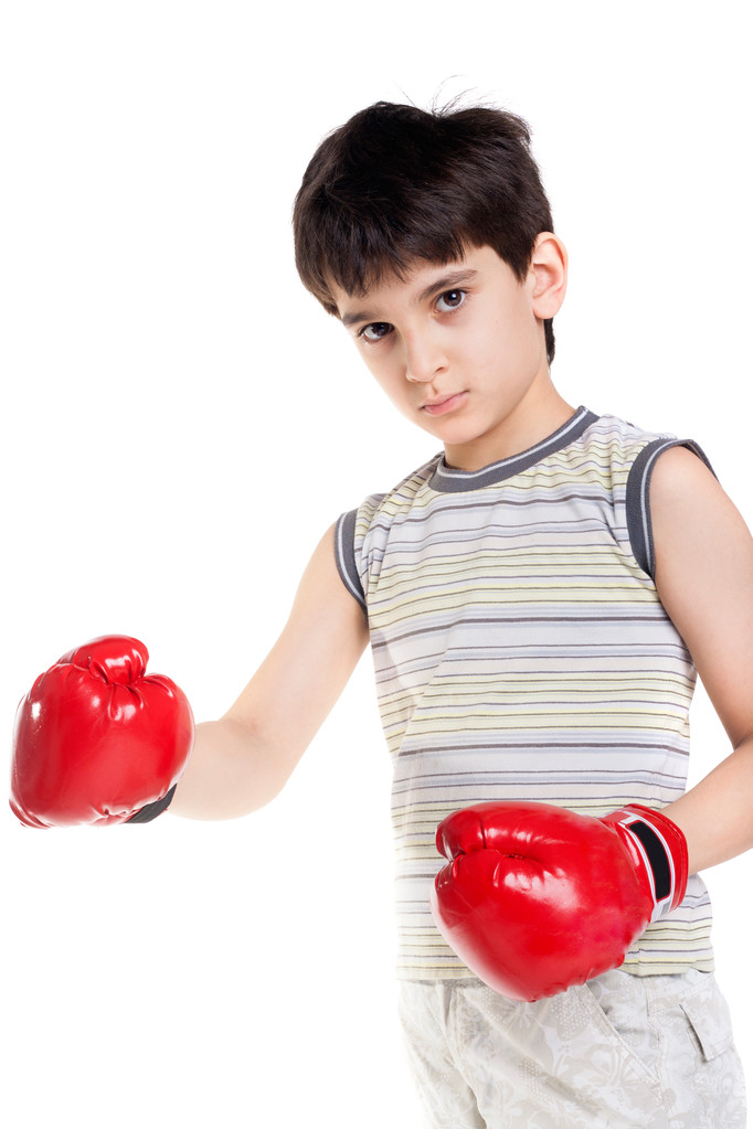 Niño pequeño boxeador
  - Foto, imagen