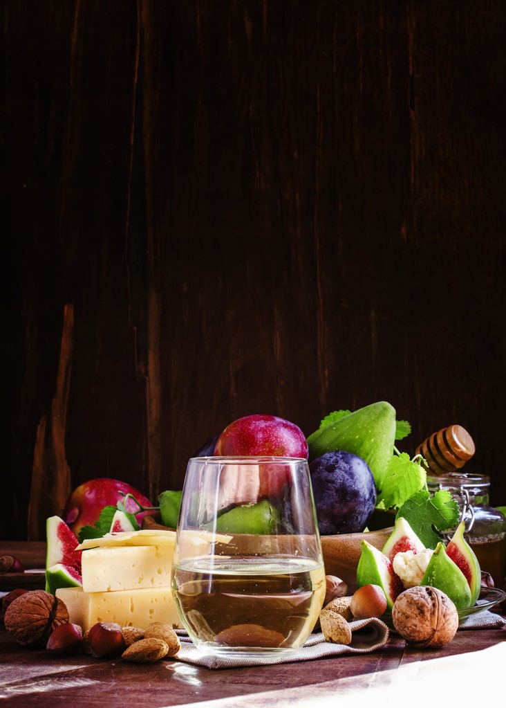 Осенний натюрморт с фруктами и вином
 - Фото, изображение