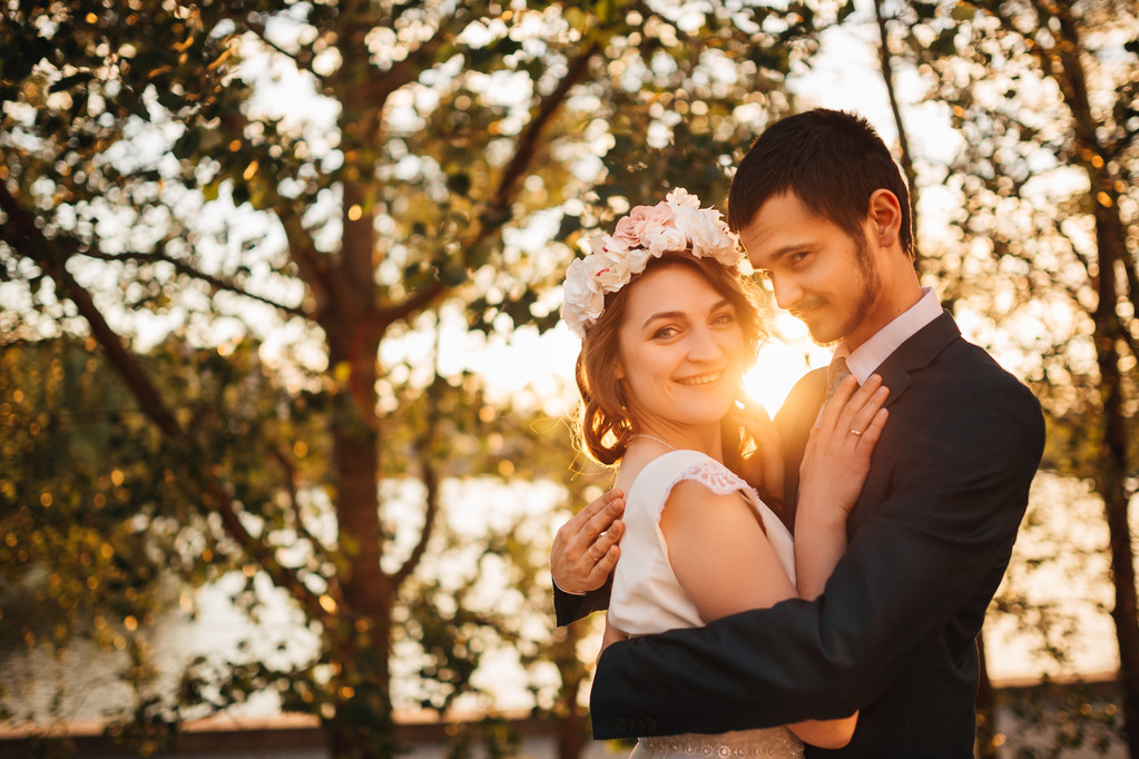 Svatební snímek nevěsty a ženicha - Fotografie, Obrázek