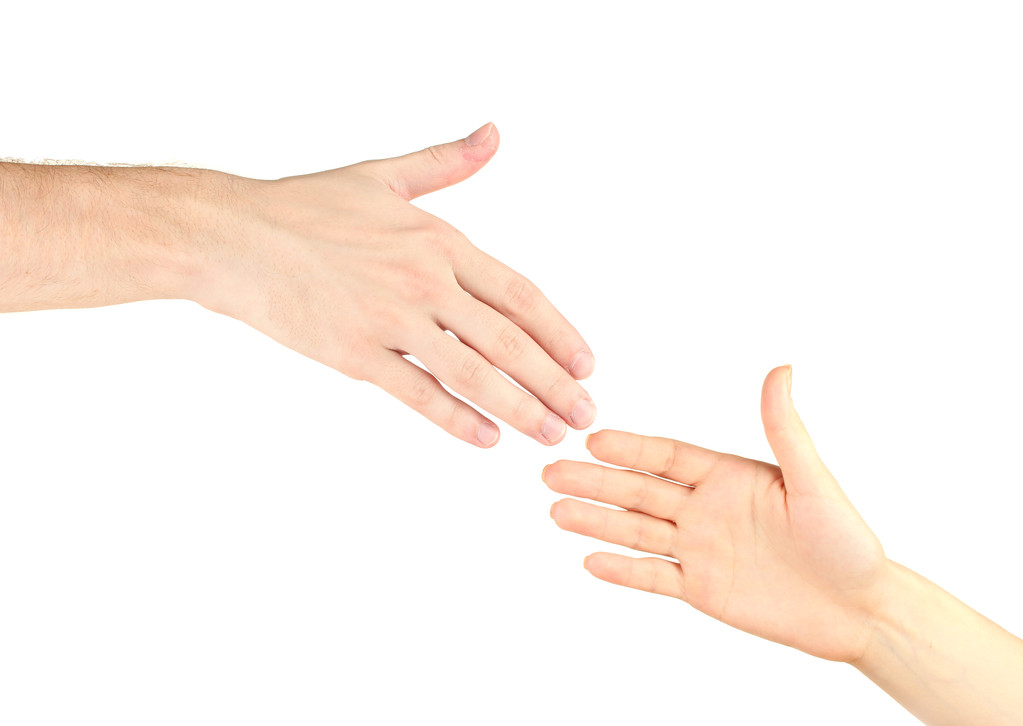 Ženská ruka jde na mužské ruce na bílém pozadí - Fotografie, Obrázek