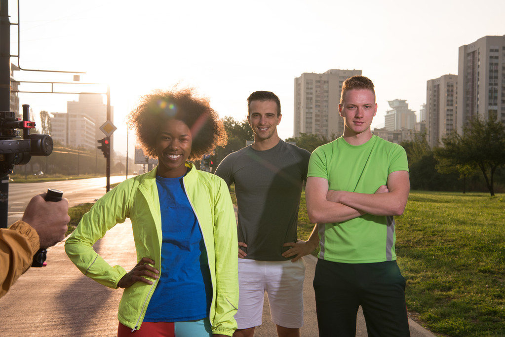 portrait multiethnic group of people on the jogging - Photo, Image