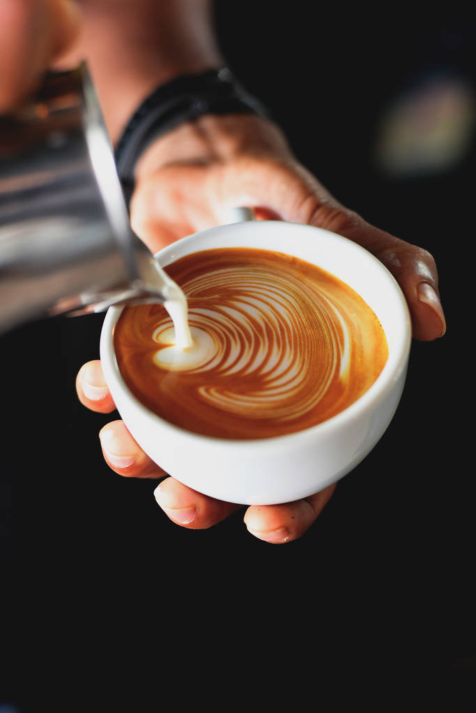 Кофе латте искусства кофеварка
 - Фото, изображение