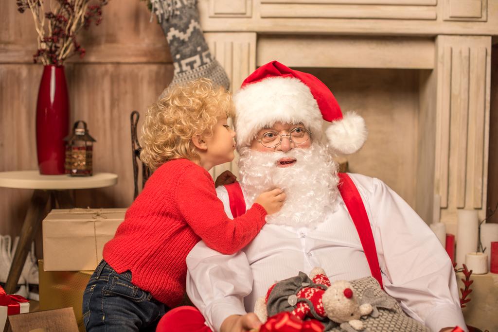 Kid Шепіт бажання Санта Клауса - Фото, зображення