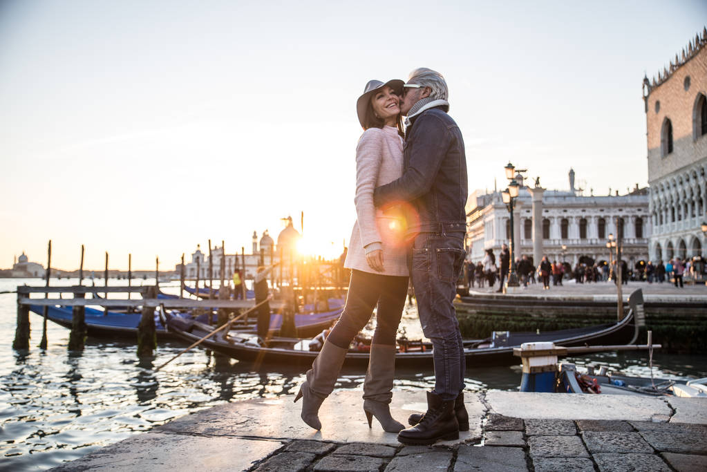 Пара в Венеции
 - Фото, изображение
