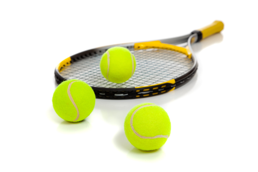 黄色のボールに白を持つテニス ラケット - 写真・画像