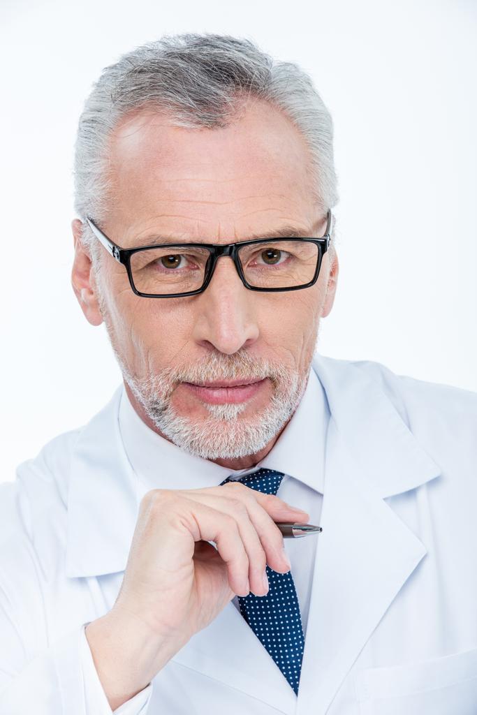 Portrait of male doctor - Photo, Image