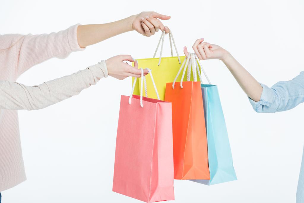 kleurrijke shopping tassen - Foto, afbeelding