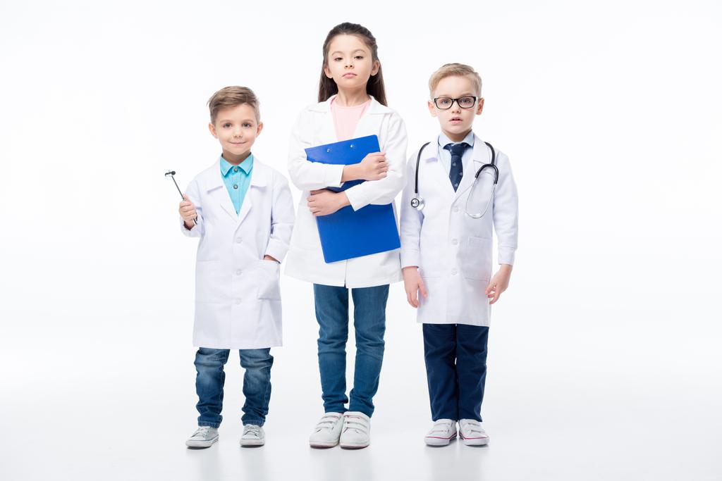Діти грають лікарів
 - Фото, зображення
