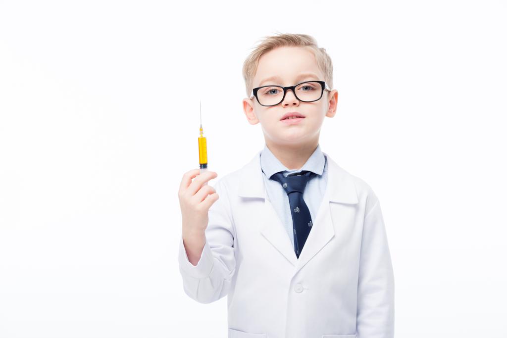 jongen spelen arts - Foto, afbeelding