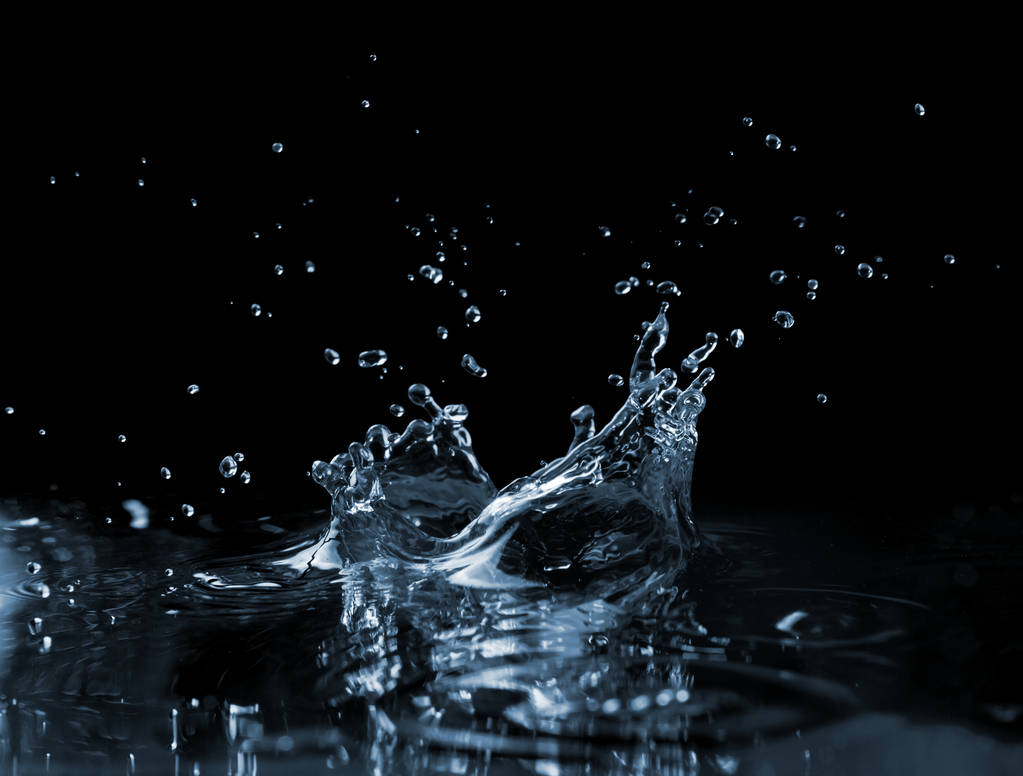 Splash on the water surface - Photo, Image