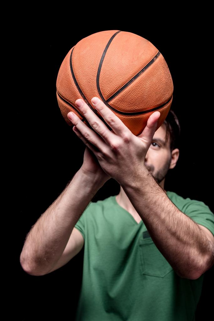 Homme avec ballon de basket
 - Photo, image