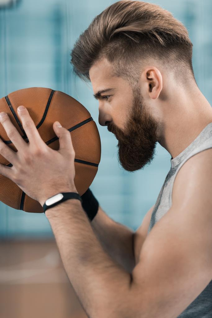 Basketball player with ball - Photo, Image