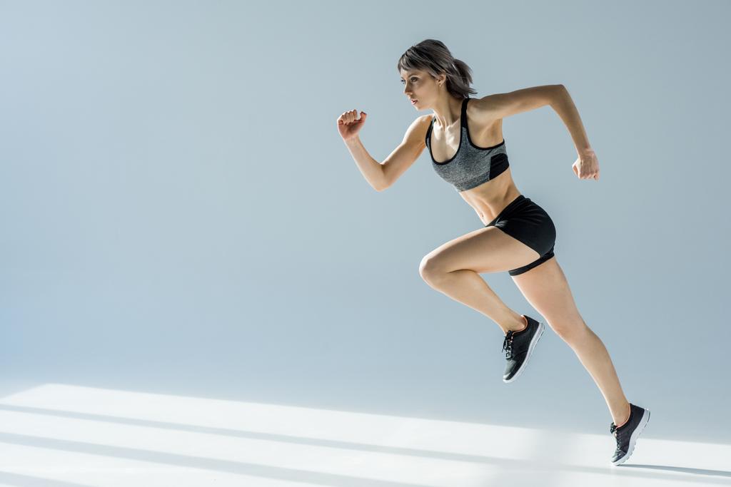 Correndo mulher desportiva
 - Foto, Imagem