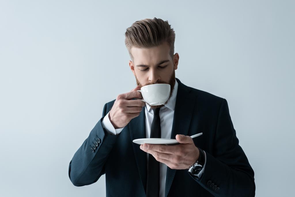 бізнесмен, пити каву
 - Фото, зображення