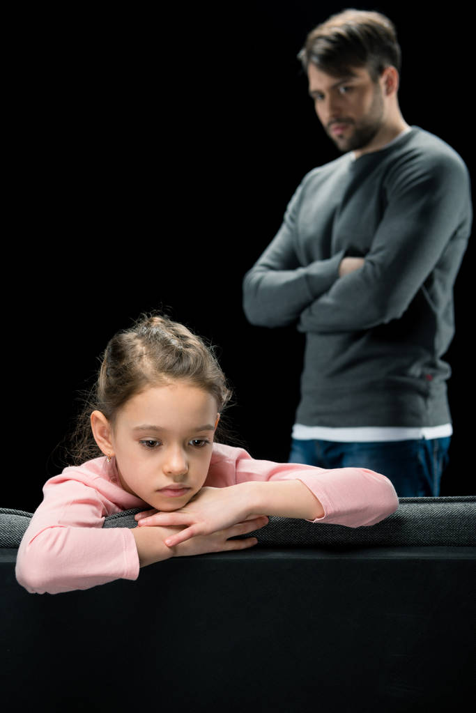 Vater und Tochter streiten - Foto, Bild