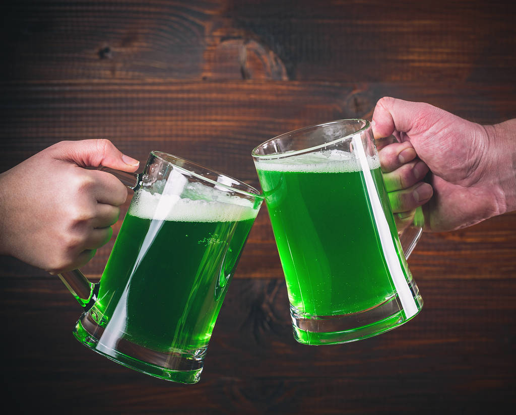 Día de San Patricio cerveza verde
 - Foto, imagen