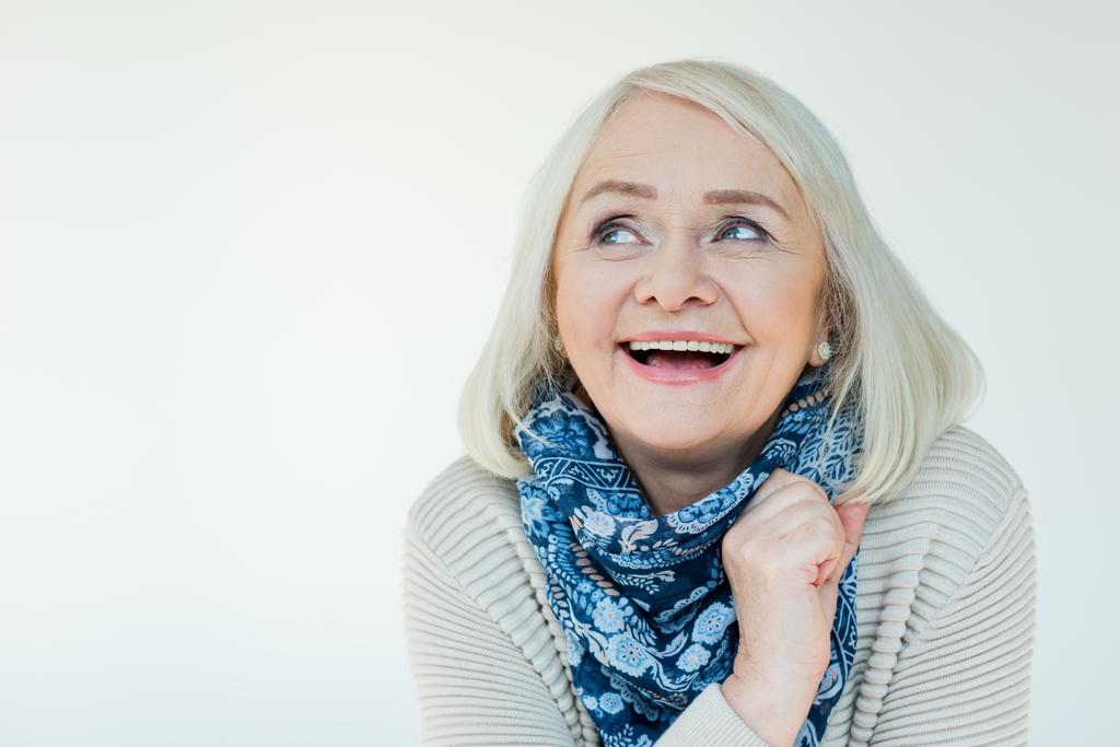 mosolygó idősebb nő - Fotó, kép