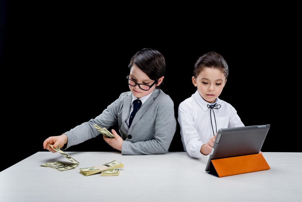 kids playing businessman and businesswoman - Photo, Image