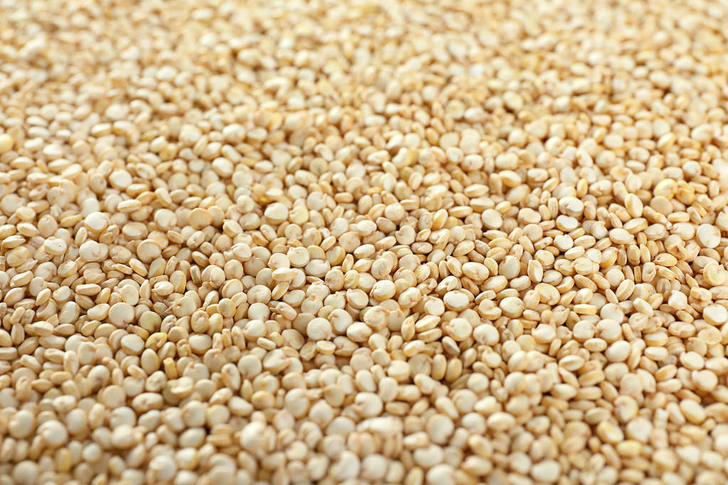 Graines brutes de quinoa
   - Photo, image