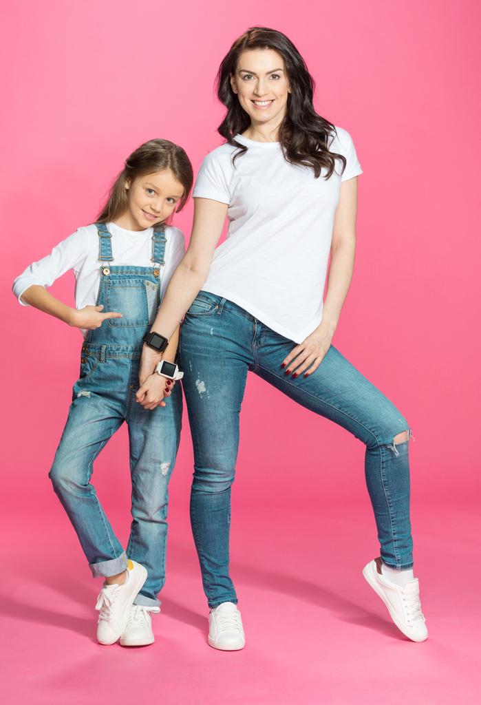 Mother and daughter with smartwatches  - Photo, Image