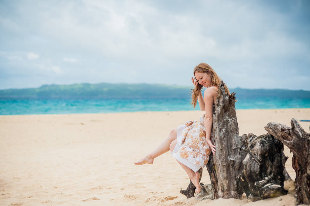 Nuori tyttö rannalla Boracay
 - Valokuva, kuva