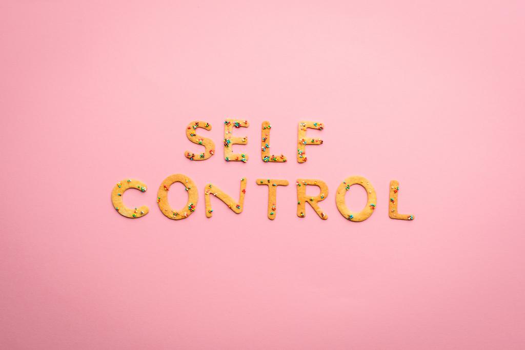 Самоконтроль буквы из сладостей
  - Фото, изображение