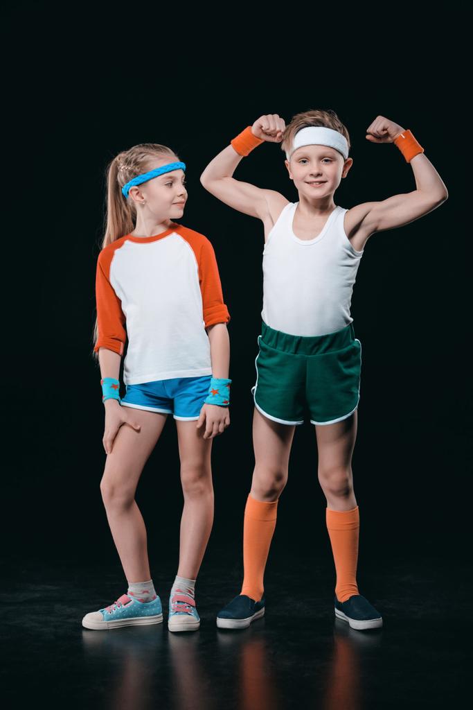 Sporty chłopiec i dziewczynka  - Zdjęcie, obraz