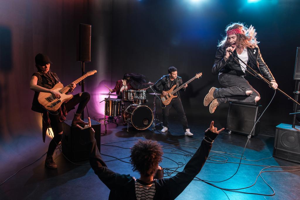 groupe de rock sur scène - Photo, image