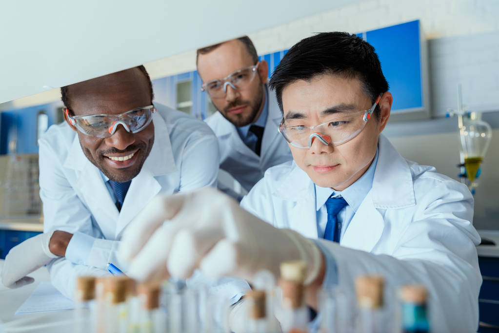 Vědci pracující v laboratoři  - Fotografie, Obrázek