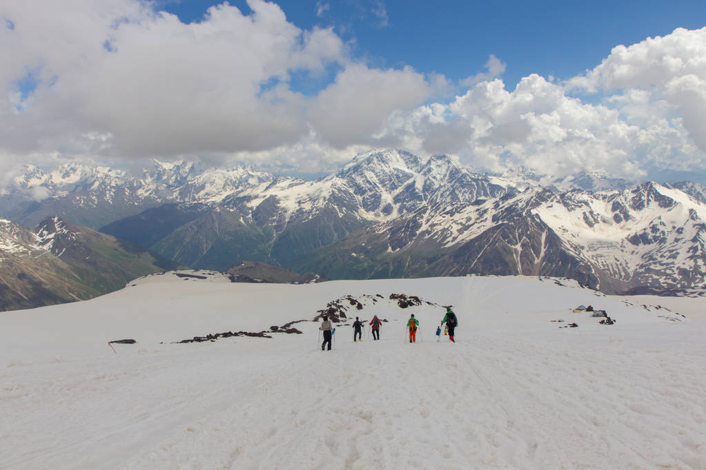 Monte Elbrus, Rusia, Escalada en la montaña Elbrus
 - Foto, imagen
