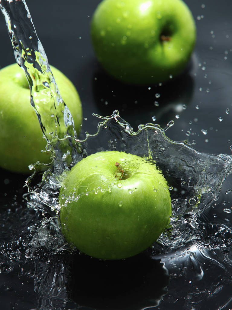 Kypsät tuoreet omenat
 - Valokuva, kuva