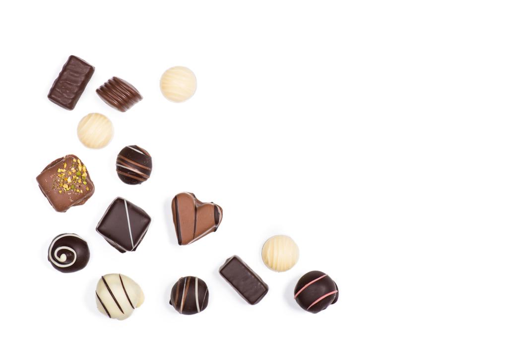 Ассортимент шоколадных конфет
  - Фото, изображение