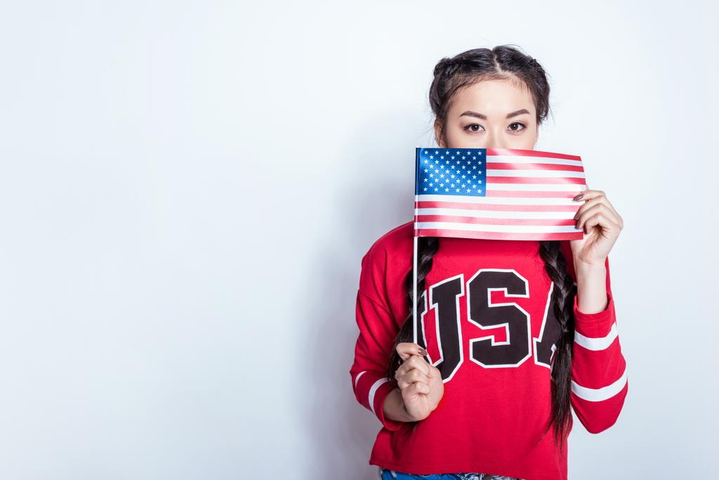 κορίτσι με την αμερικανική σημαία  - Φωτογραφία, εικόνα