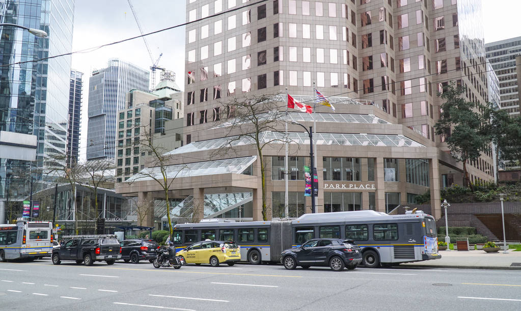 Edificio Modern Park Place en Vancouver - VANCOUVER - CANADÁ - 12 DE ABRIL DE 2017
 - Foto, Imagen