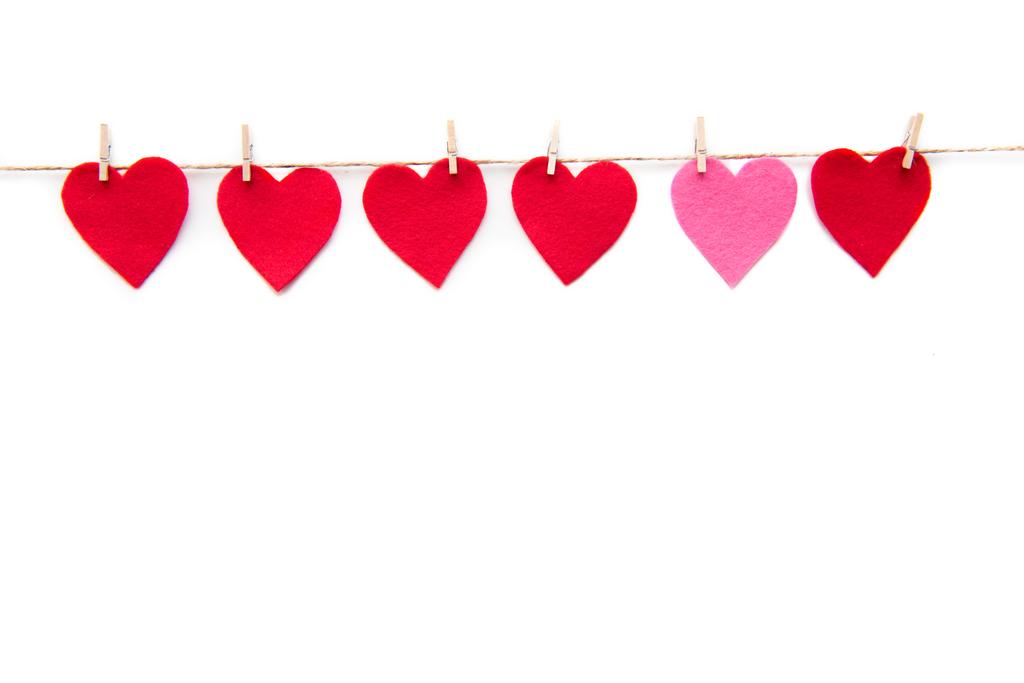 Piros szív papír vágott clothespins - Fotó, kép