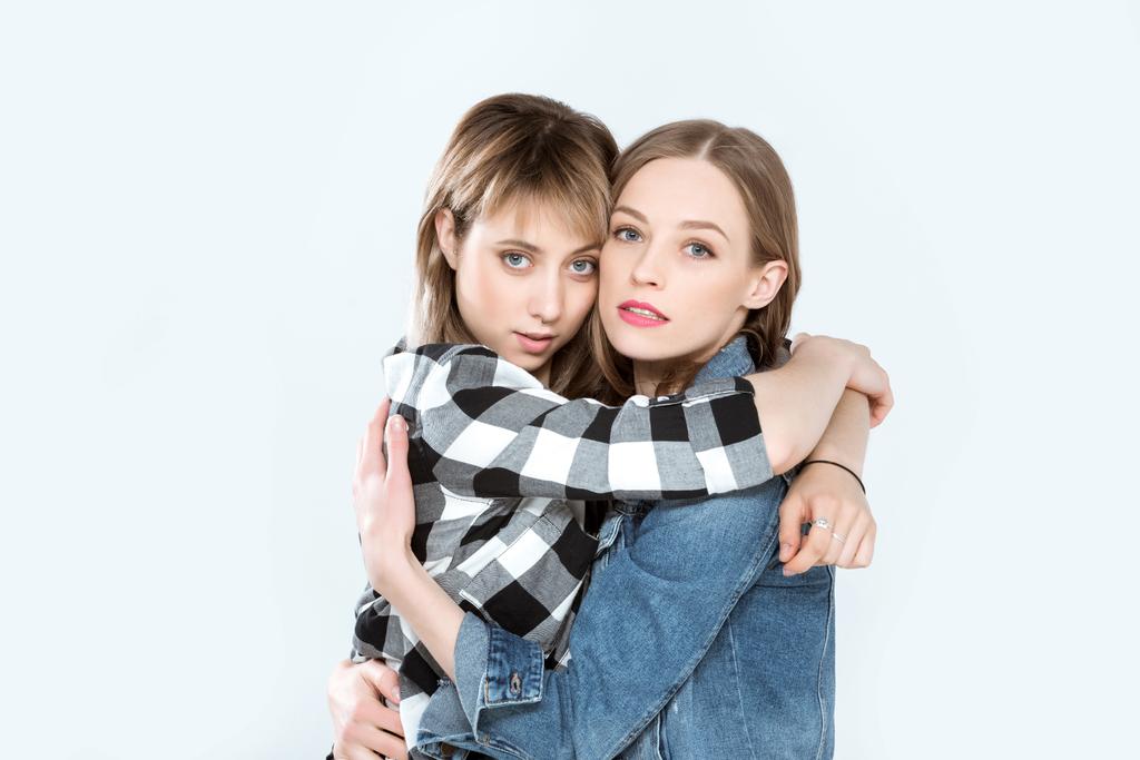 Mooie jonge lesbische paar  - Foto, afbeelding