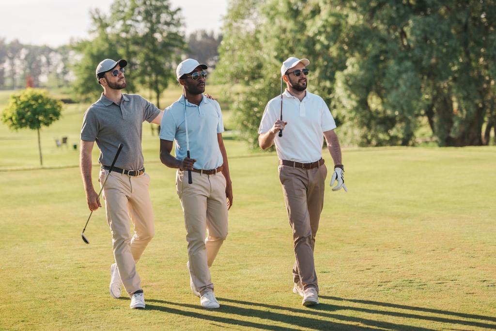mężczyzn, gra w golfa  - Zdjęcie, obraz