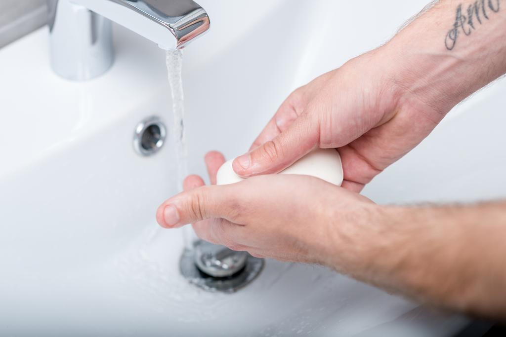 Людина миття рук
 - Фото, зображення